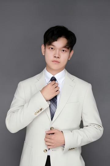 薛恒老师照片