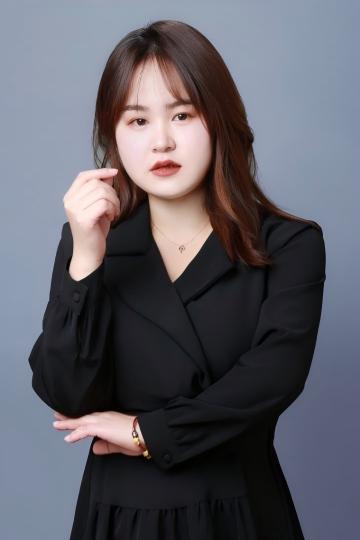 齐杰老师照片